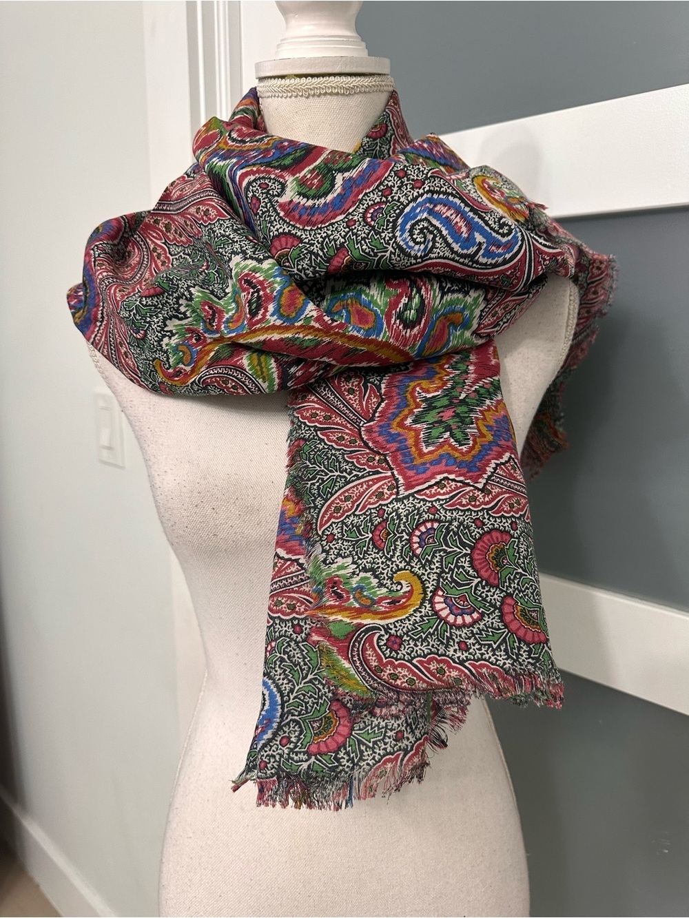 Vtg Patrick Frey Paris Paisley Wool Silk Scarf Shawl Tablecloth 49”x49” Luxe Art